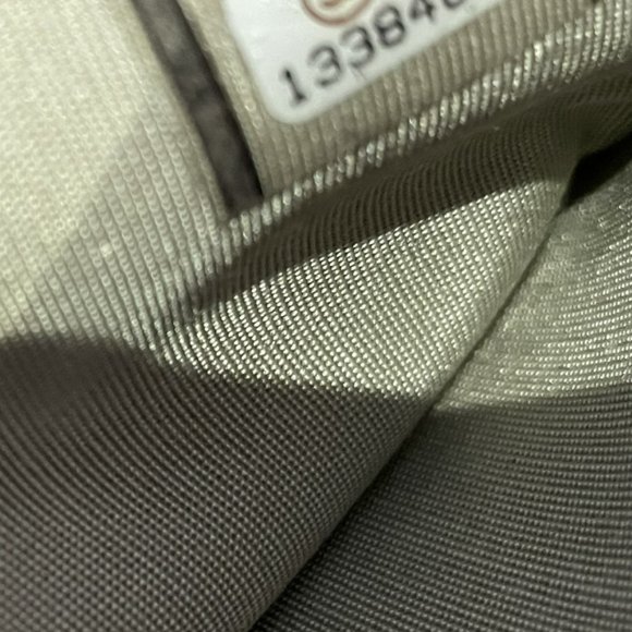 CHANEL *LIMITED EDITION* Quilted Calfskin/Lambskin Leather Cardholder, Wallet - Picture 14 of 16